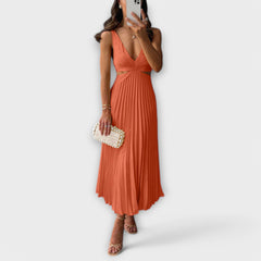 Elegant midi evening dress with pleats