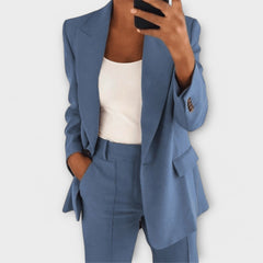 MILA | Classic Suit with Flattering Silhouette
